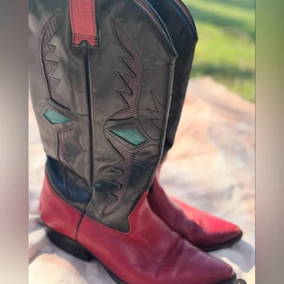 Vintage Red & Black Western Cowboy Boots w/ Teal Inlay – Women’s 8 - Picture 2 of 7
